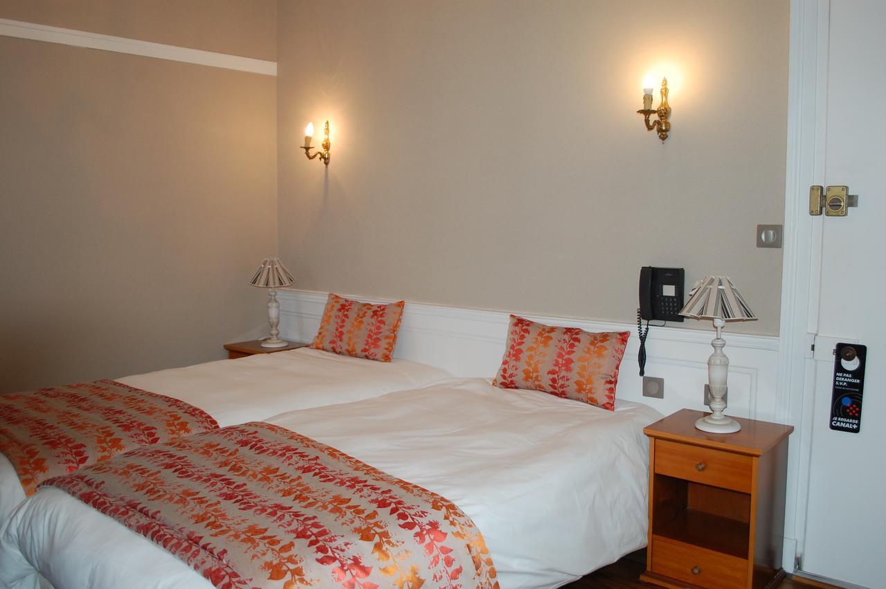 Logis Hotel L'europe Pontivy Extérieur photo