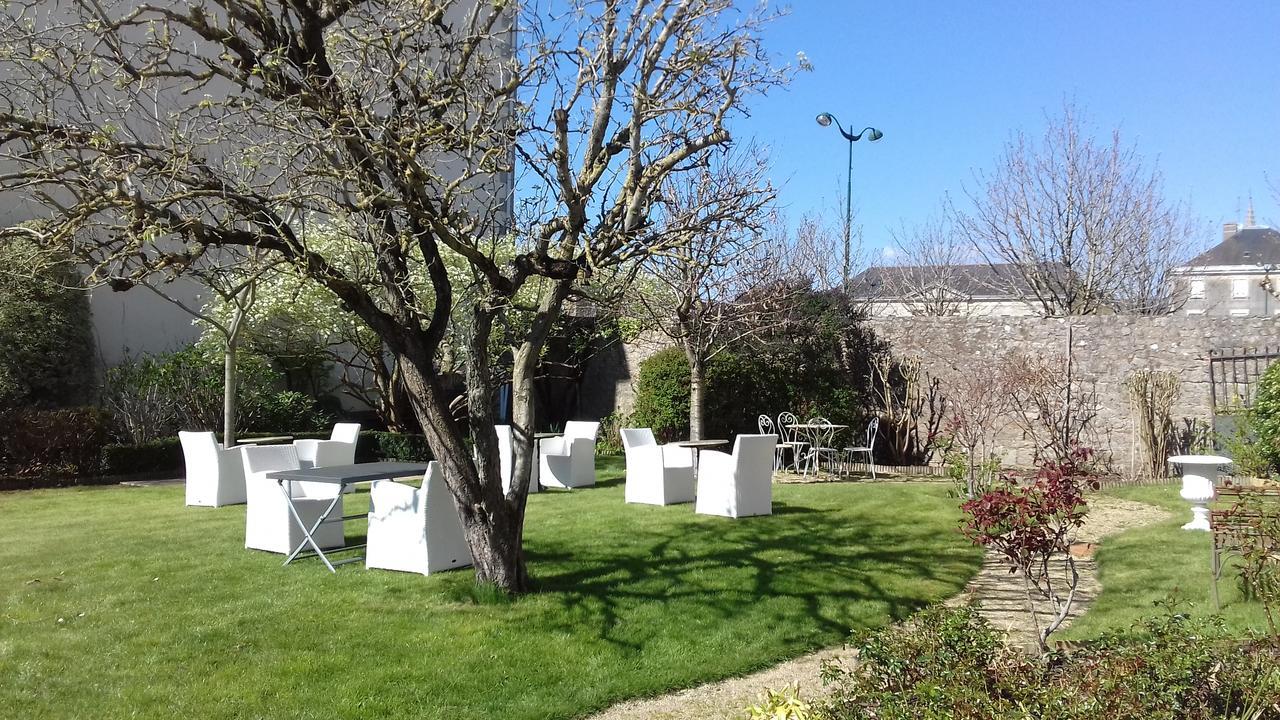 Logis Hotel L'europe Pontivy Extérieur photo