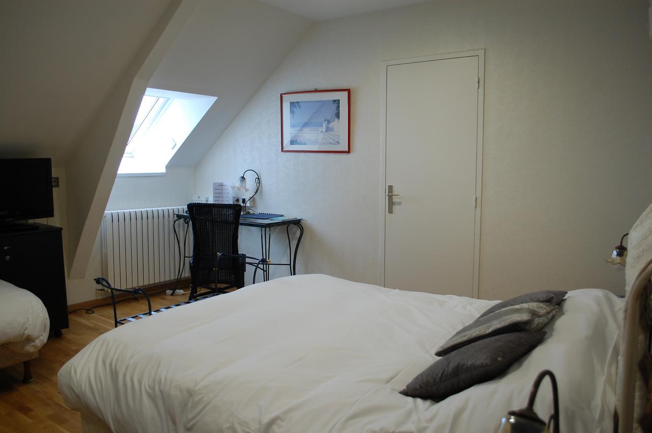 Logis Hotel L'europe Pontivy Extérieur photo